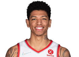 Didi Louzada headshot