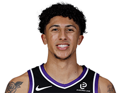 Nique Clifford headshot