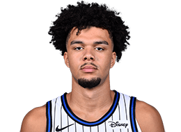 Noah Penda headshot